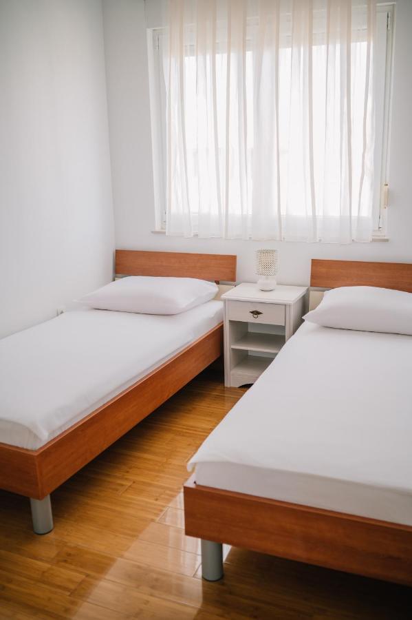 טרוגיר Apartman Petra מראה חיצוני תמונה